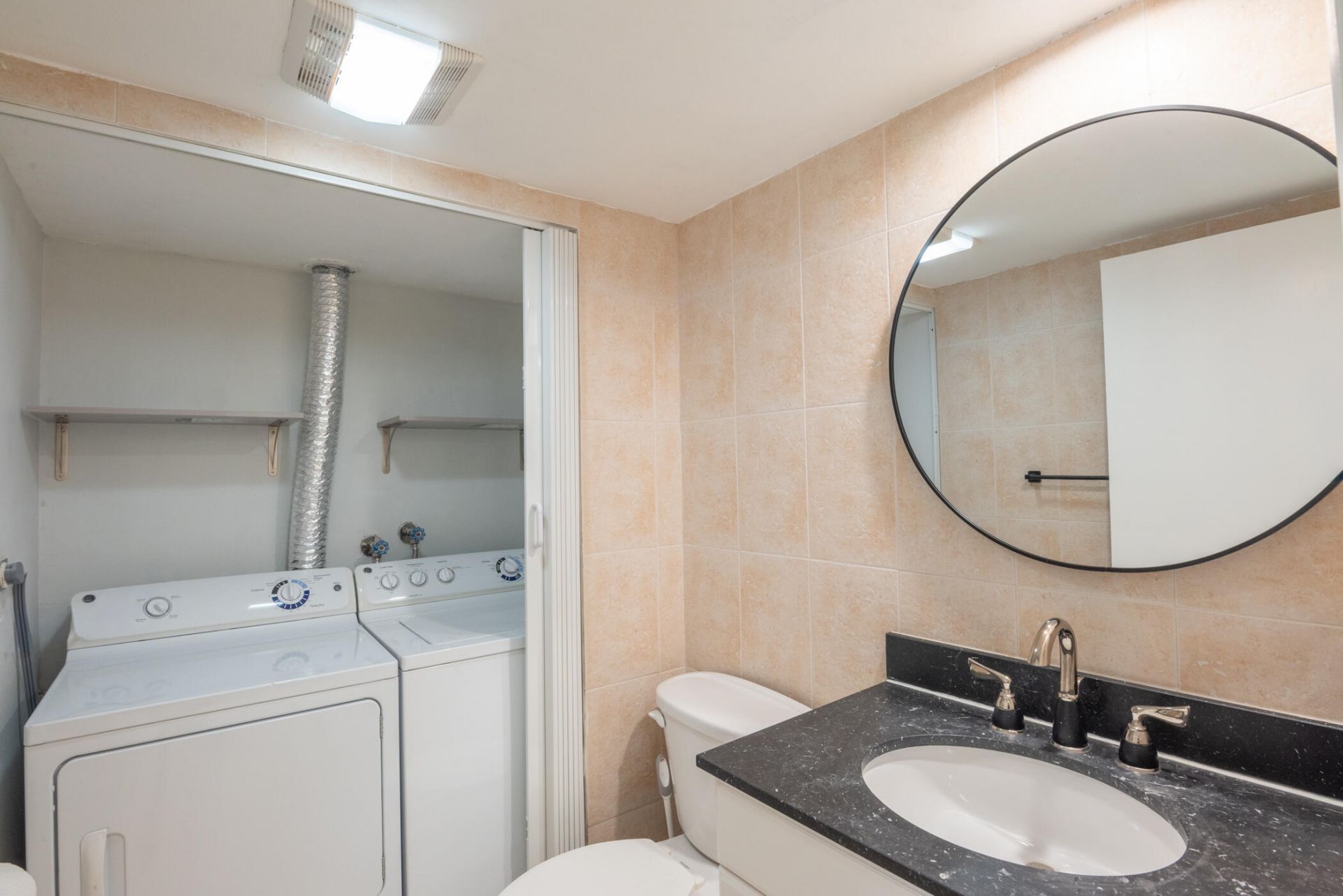 1700 Embassy Drive, Unit 305, West Palm Beach, FL 33401 Photo