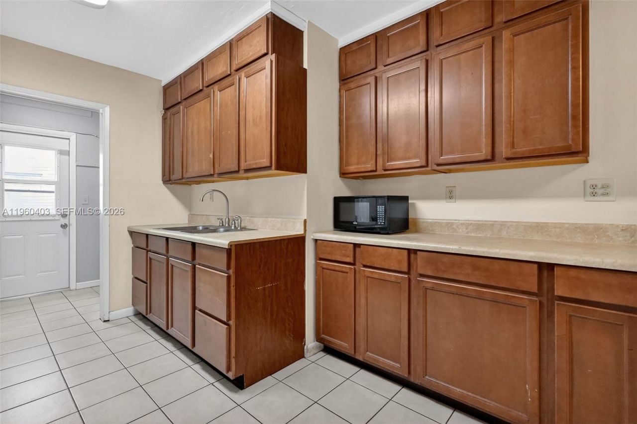 6264 SW 20th St, Miramar, FL 33023 Photo