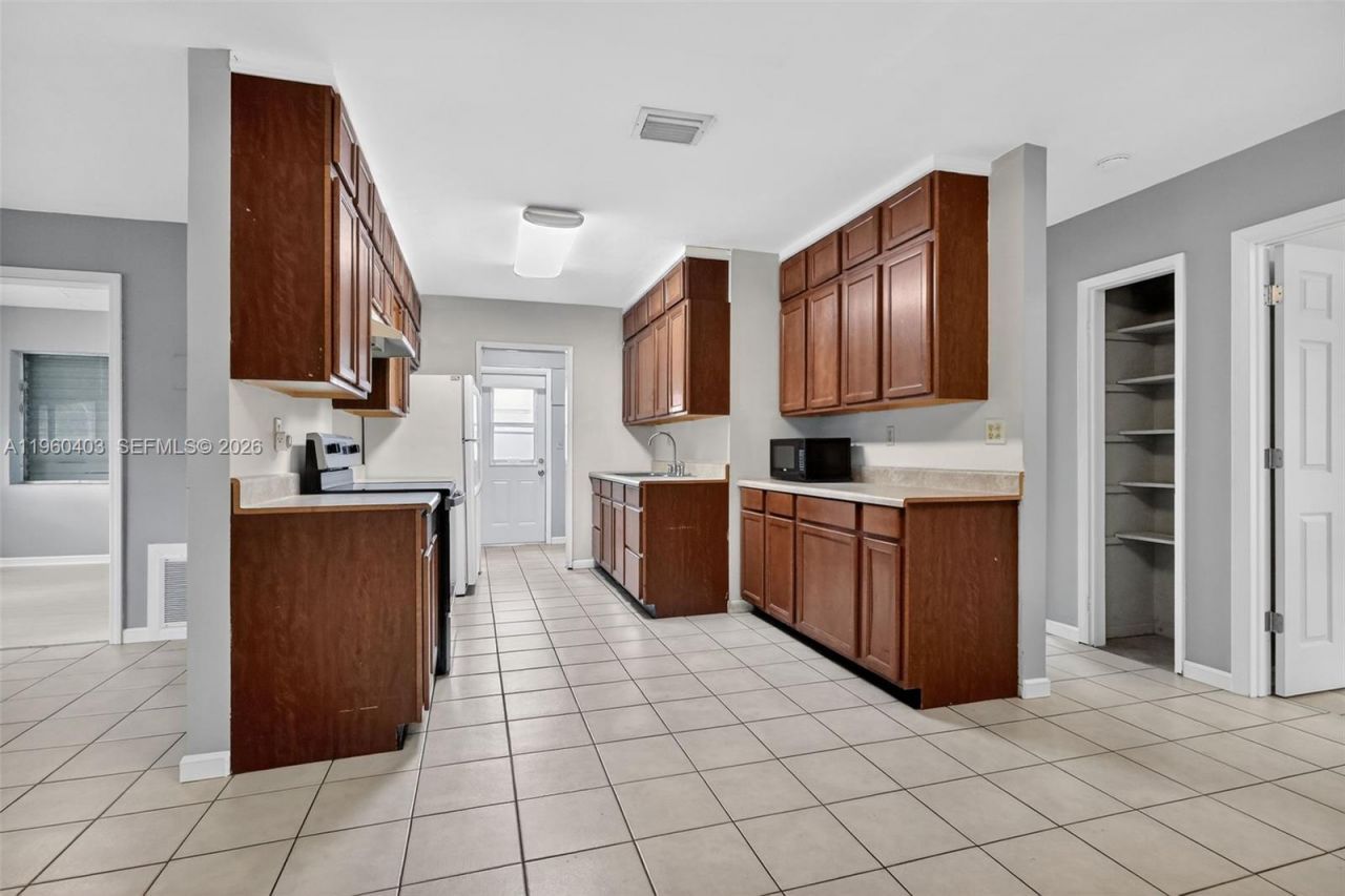 6264 SW 20th St, Miramar, FL 33023 Photo