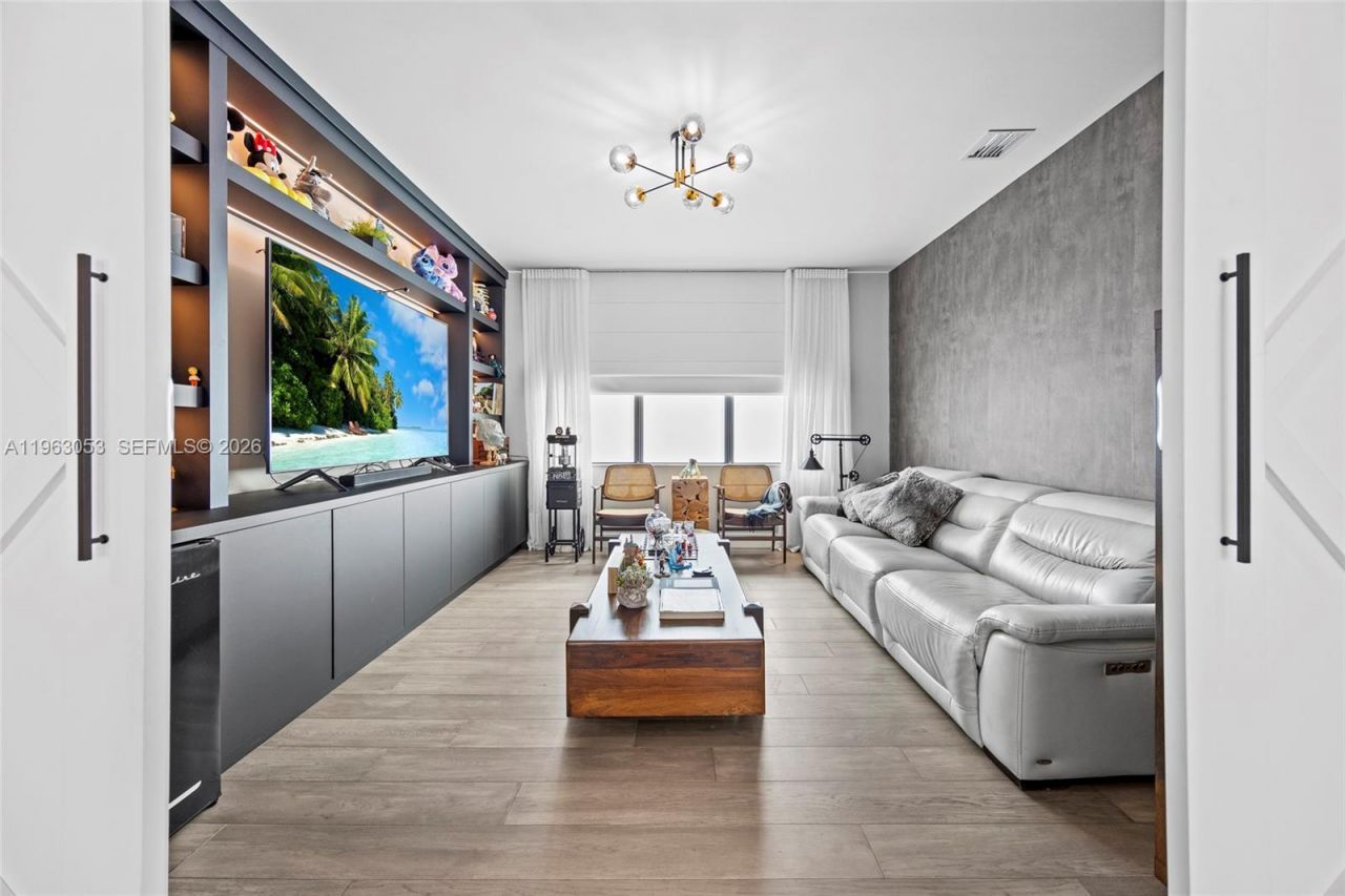 17210 Blue Bayou Dr, Boca Raton, FL 33496 Photo