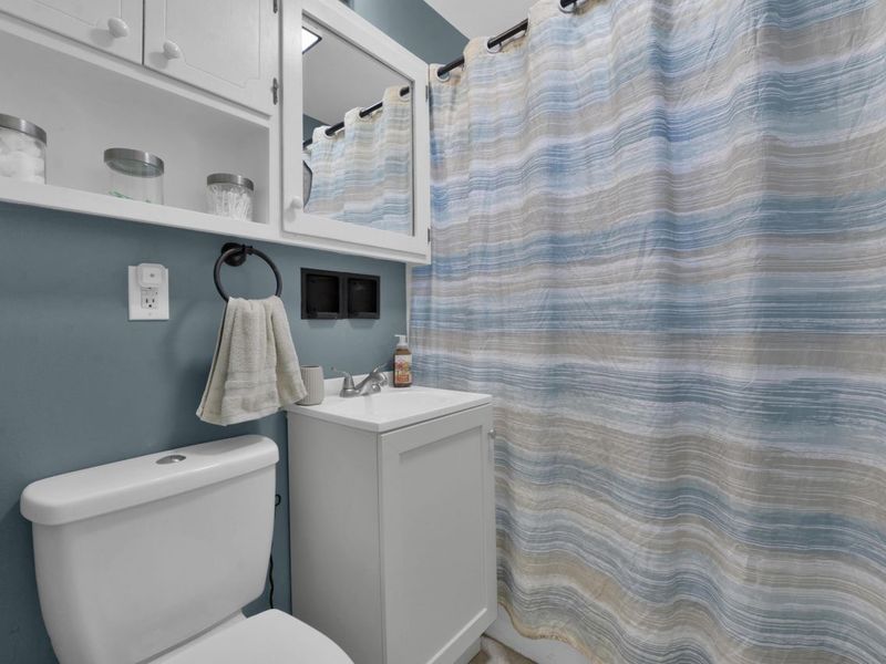 245 E Park Avenue, London, OH 43140 Photo 12