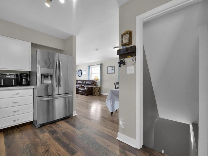 245 E Park Avenue, London, OH 43140 Photo 8