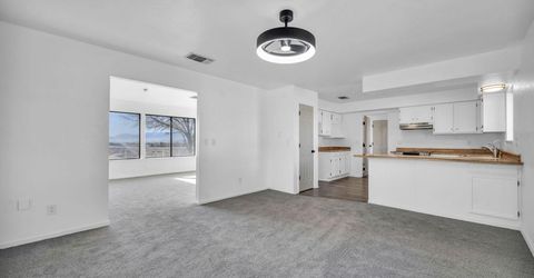 430 Calle De La Plata, Sparks, NV 89441 Photo