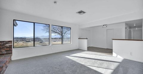 430 Calle De La Plata, Sparks, NV 89441 Photo