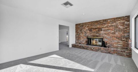 430 Calle De La Plata, Sparks, NV 89441 Photo