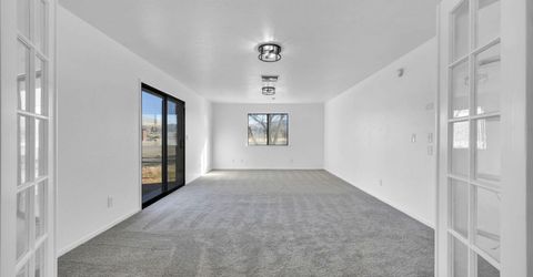 430 Calle De La Plata, Sparks, NV 89441 Photo