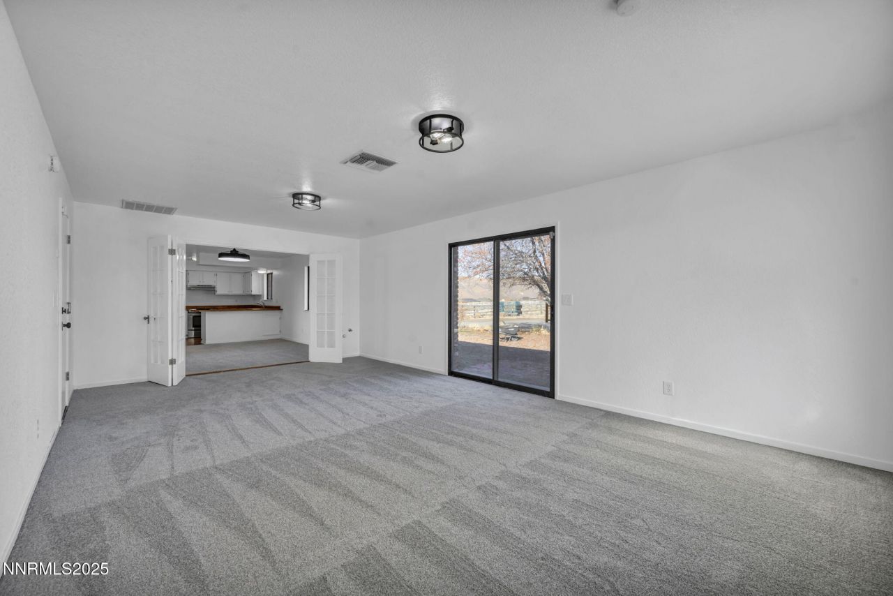 430 Calle De La Plata, Sparks, NV 89441 Photo