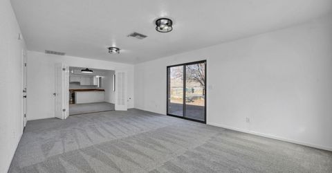 430 Calle De La Plata, Sparks, NV 89441 Photo