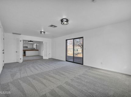 430 Calle De La Plata, Sparks, NV 89441 Photo