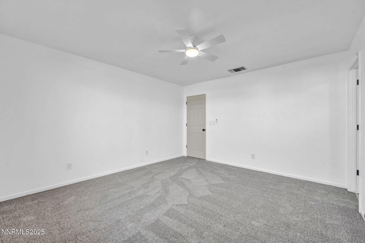 430 Calle De La Plata, Sparks, NV 89441 Photo