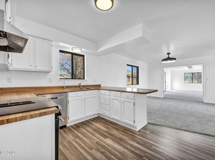 430 Calle De La Plata, Sparks, NV 89441 Photo