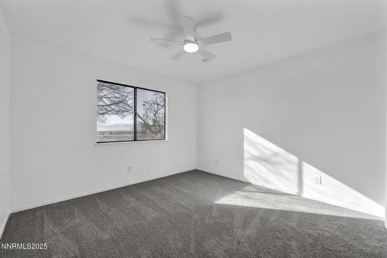 430 Calle De La Plata, Sparks, NV 89441 Photo