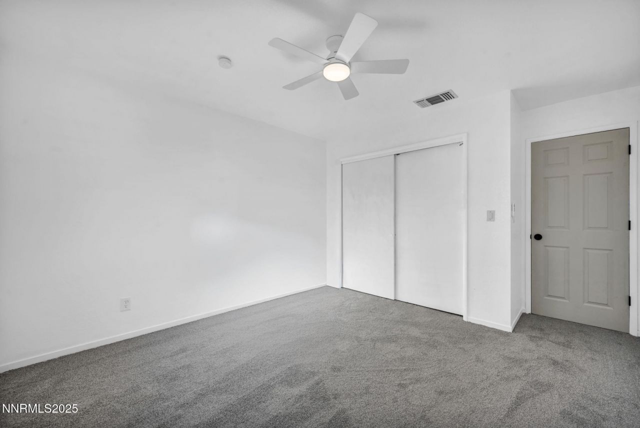 430 Calle De La Plata, Sparks, NV 89441 Photo