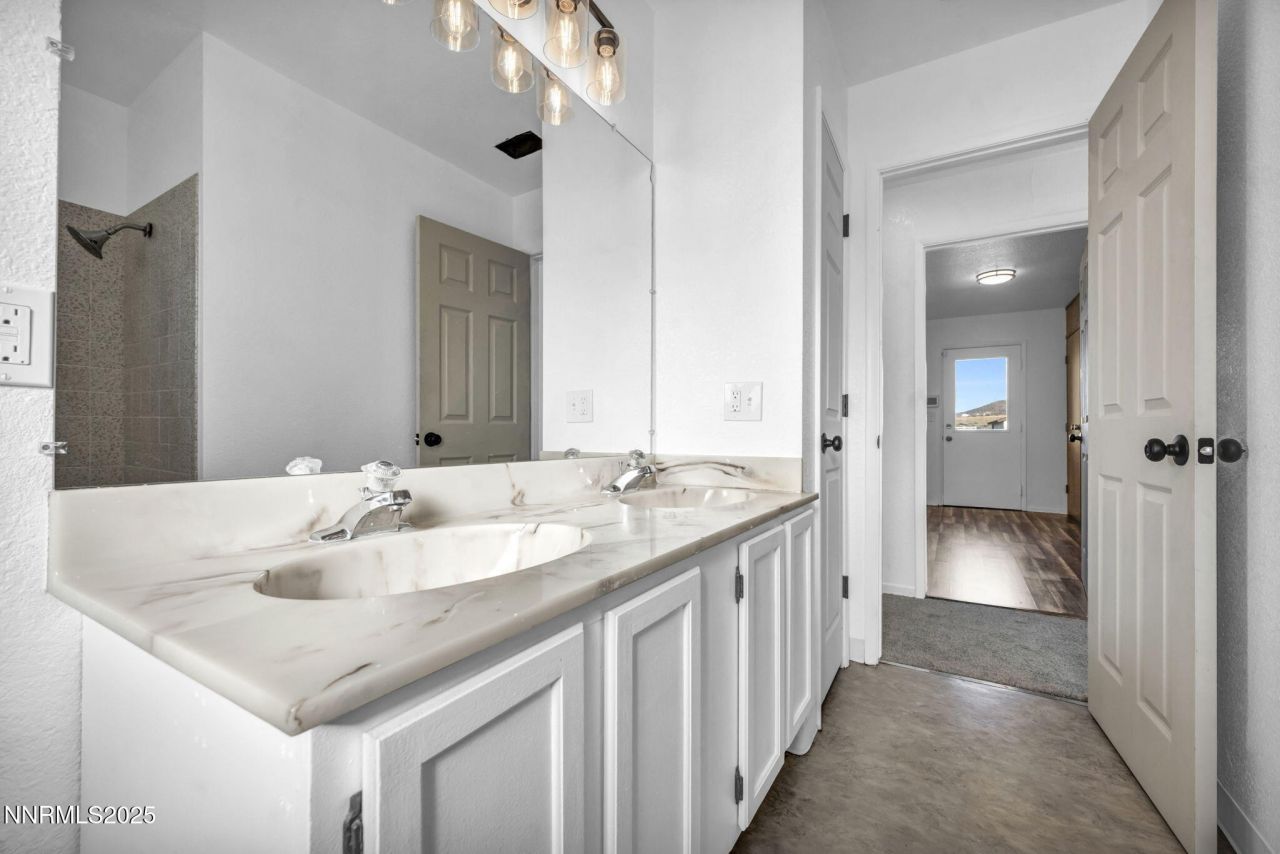 430 Calle De La Plata, Sparks, NV 89441 Photo