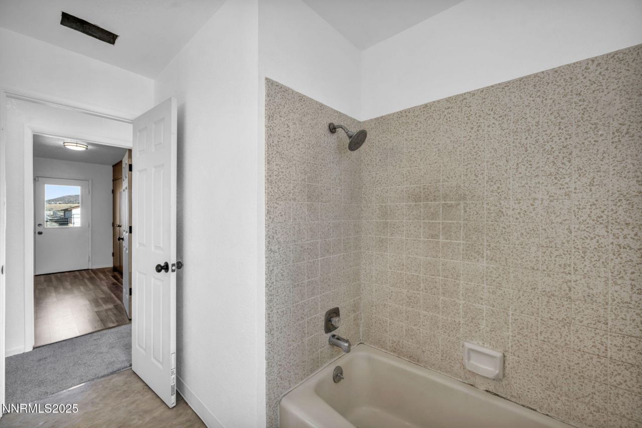 430 Calle De La Plata, Sparks, NV 89441 Photo