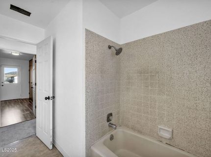 430 Calle De La Plata, Sparks, NV 89441 Photo