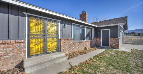 430 Calle De La Plata, Sparks, NV 89441 Photo