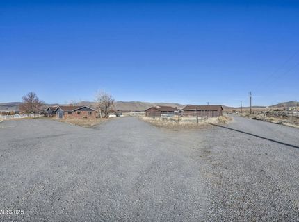 430 Calle De La Plata, Sparks, NV 89441 Photo