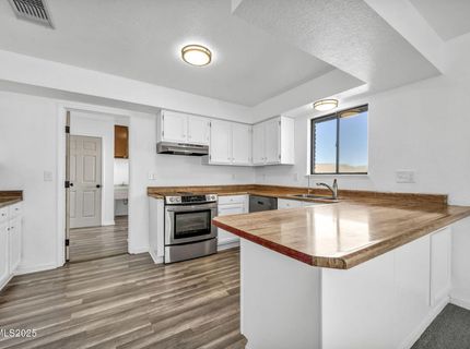 430 Calle De La Plata, Sparks, NV 89441 Photo