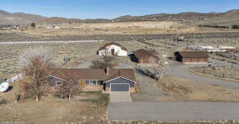 430 Calle De La Plata, Sparks, NV 89441 Photo