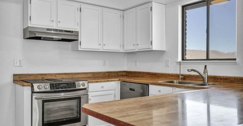 430 Calle De La Plata, Sparks, NV 89441 Photo