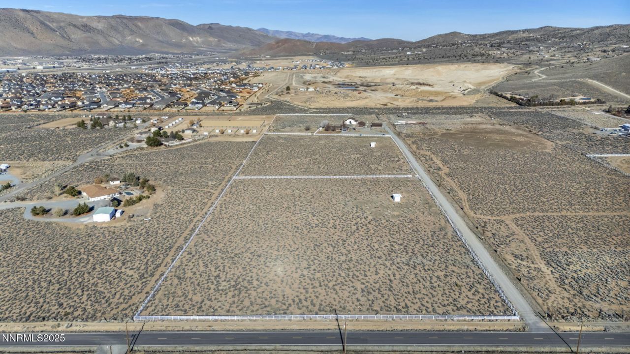 430 Calle De La Plata, Sparks, NV 89441 Photo