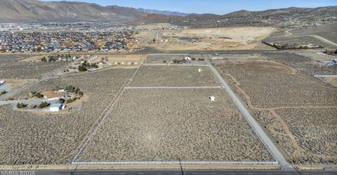 430 Calle De La Plata, Sparks, NV 89441 Photo