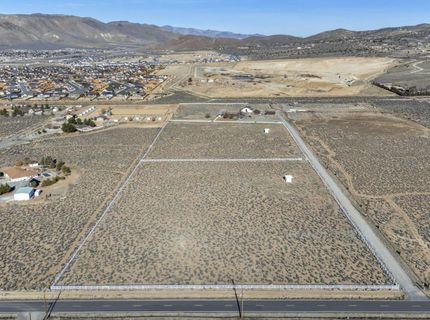 430 Calle De La Plata, Sparks, NV 89441 Photo