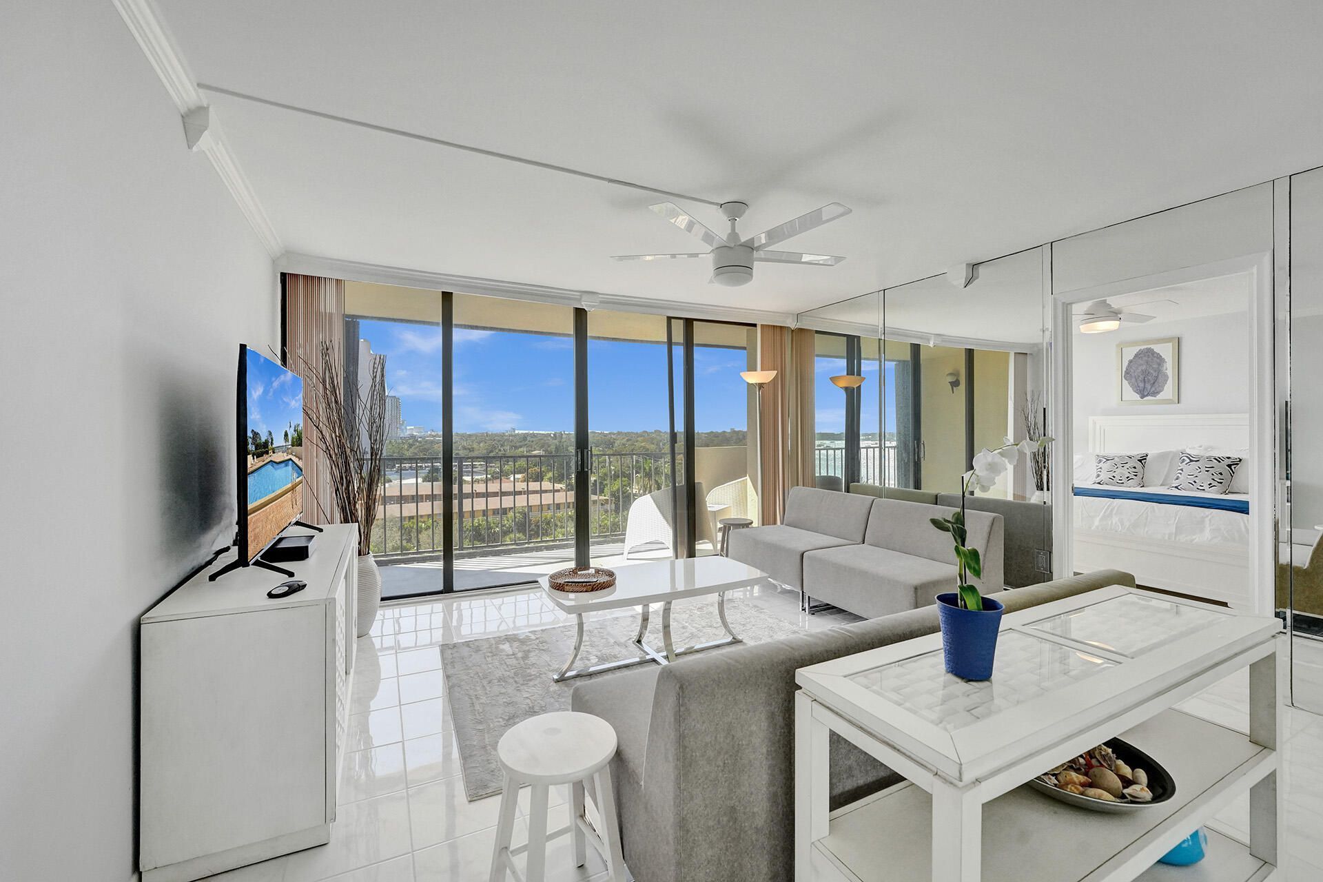 5600 N Flagler Drive, Unit 805, West Palm Beach, FL 33407 Photo