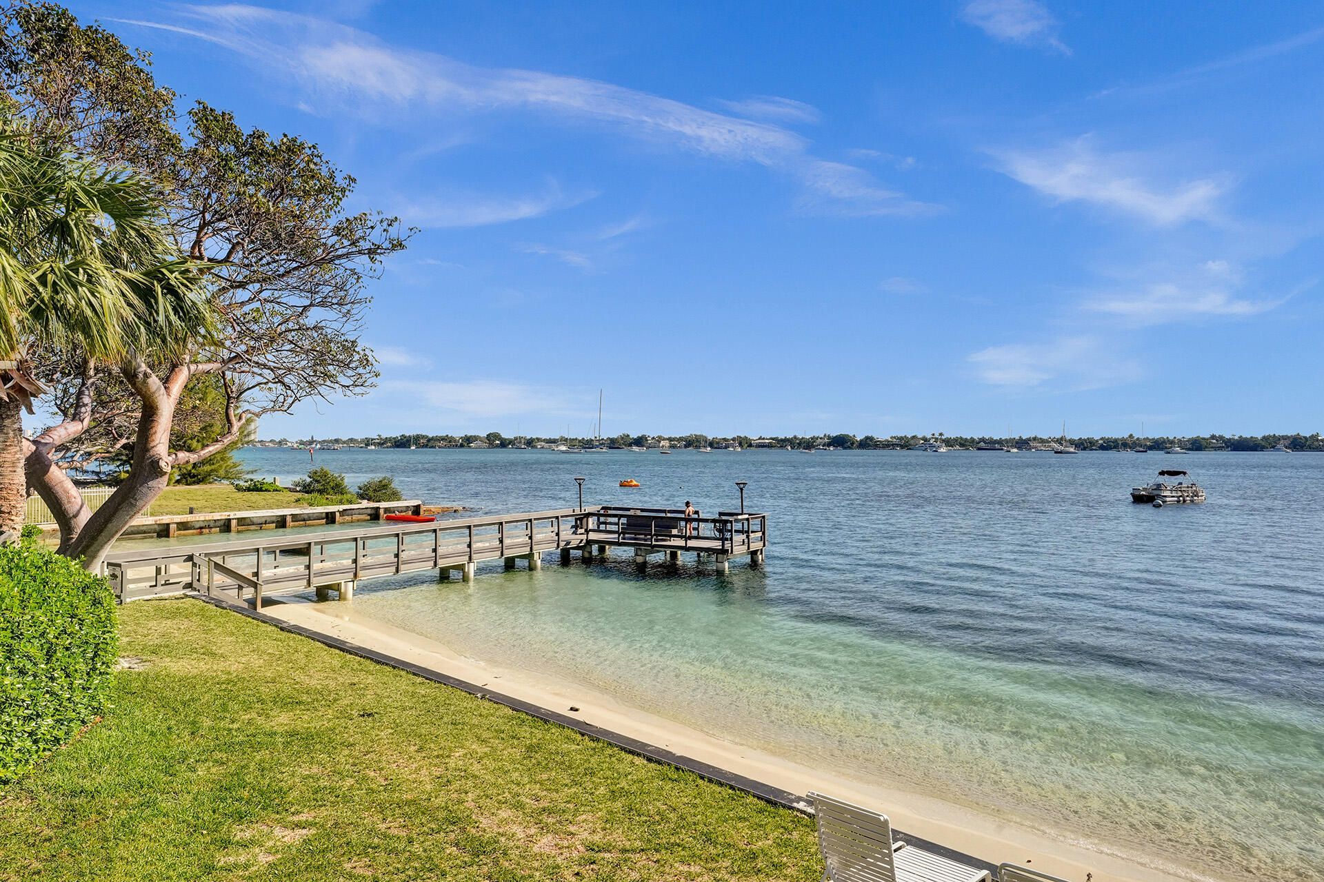 5600 N Flagler Drive, Unit 805, West Palm Beach, FL 33407 Photo