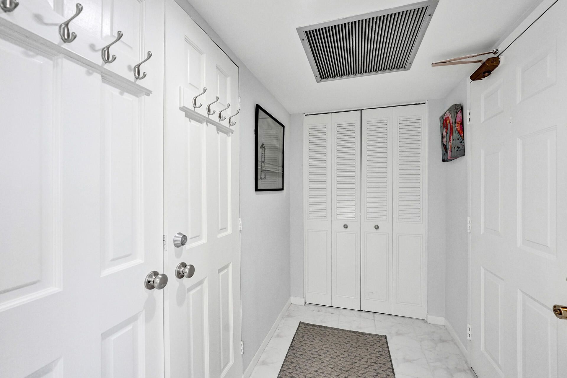 5600 N Flagler Drive, Unit 805, West Palm Beach, FL 33407 Photo