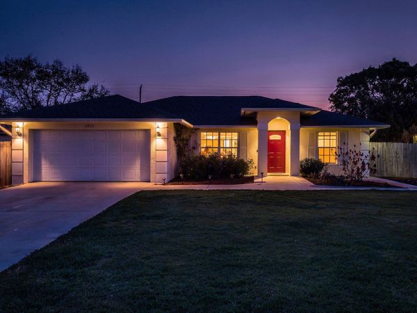 1913 SW Ember Street, Port St. Lucie, FL 34953