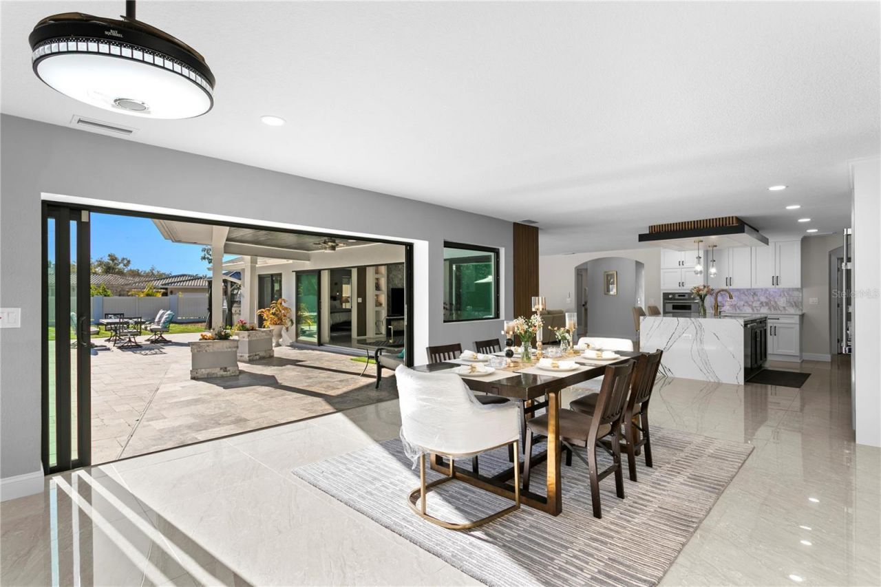 900 31st Avenue Ne, Saint Petersburg, FL 33704 Photo