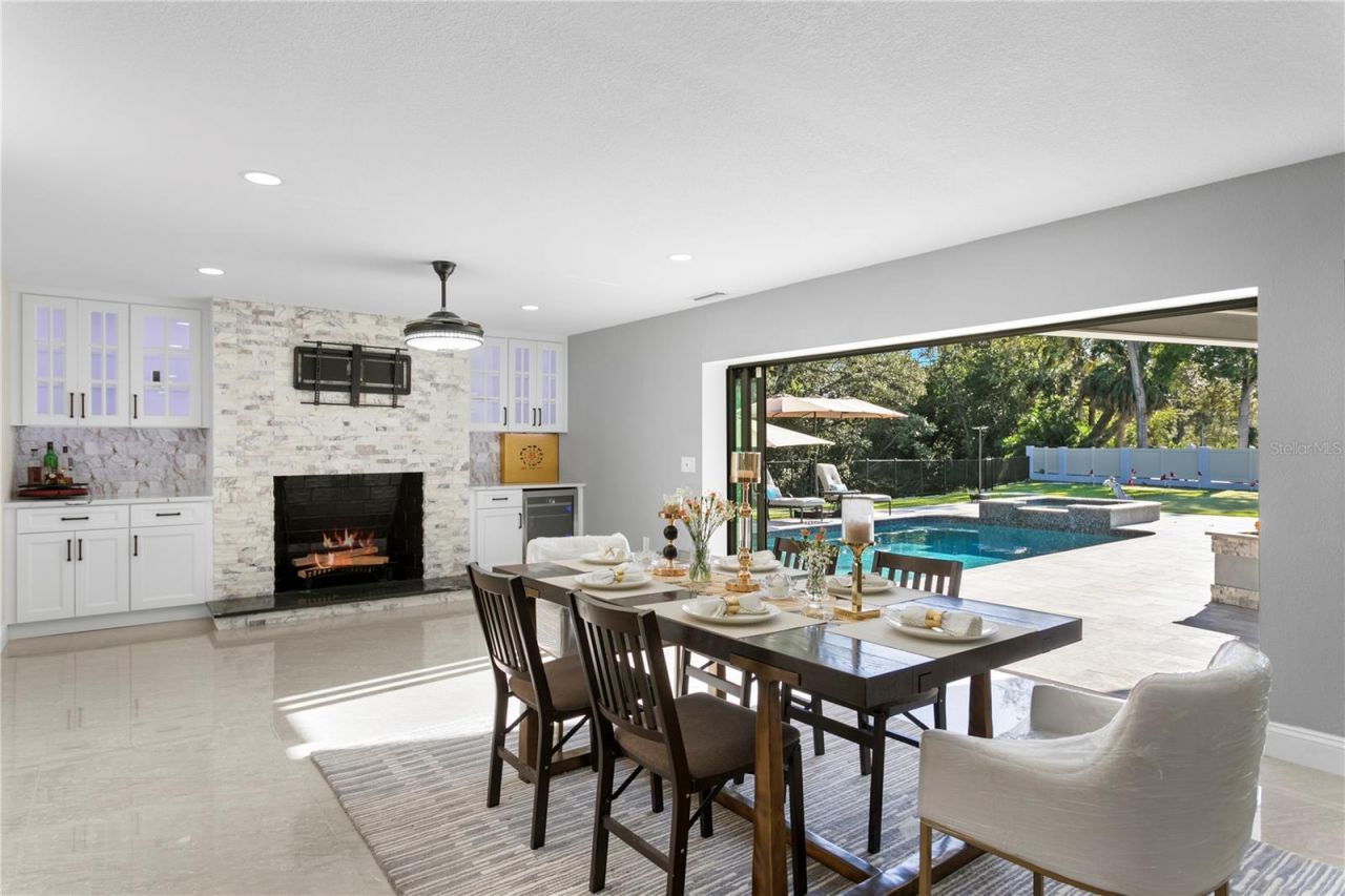 900 31st Avenue Ne, Saint Petersburg, FL 33704 Photo