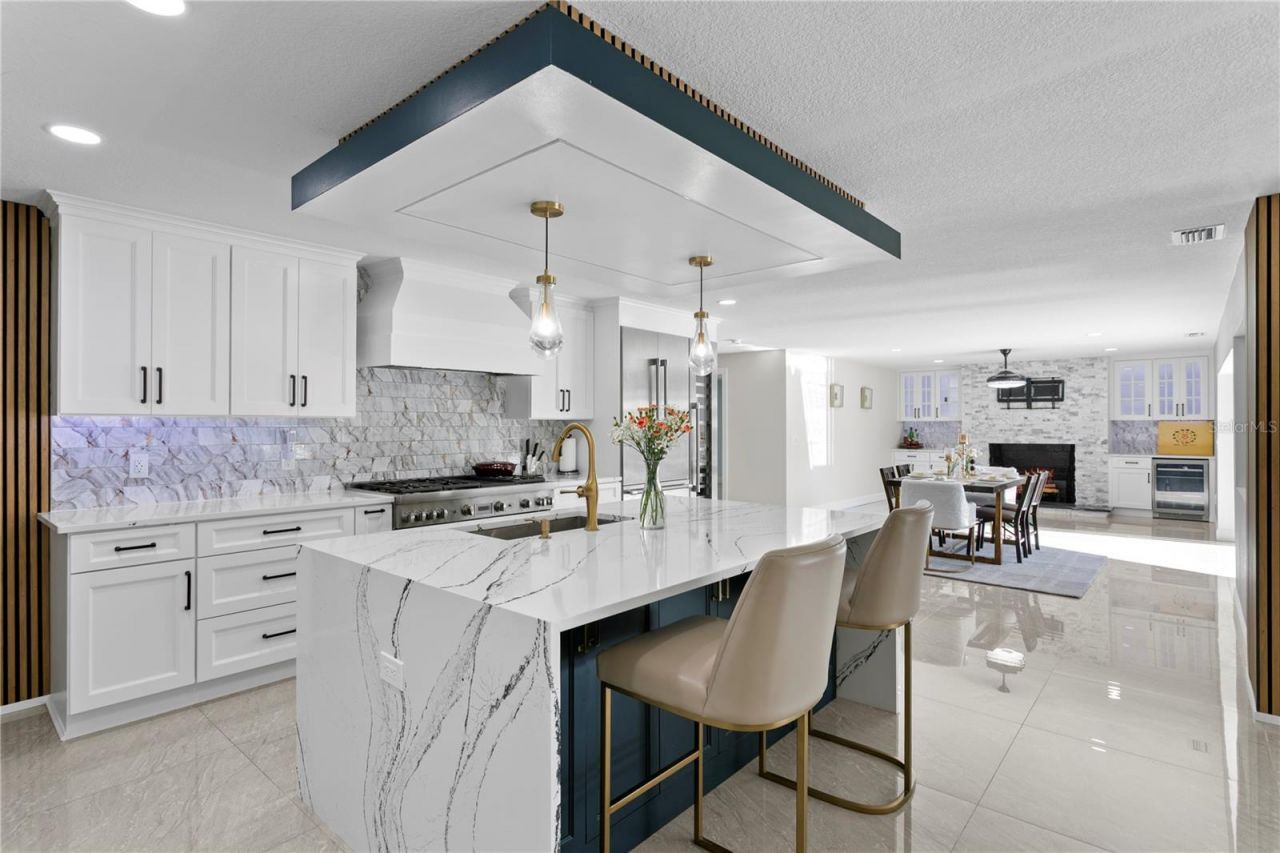 900 31st Avenue Ne, Saint Petersburg, FL 33704 Photo