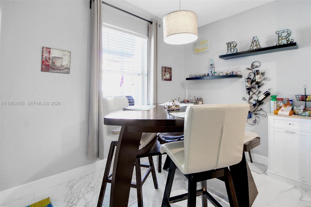 3455 NE 1st St , Homestead, FL 33033 Photo