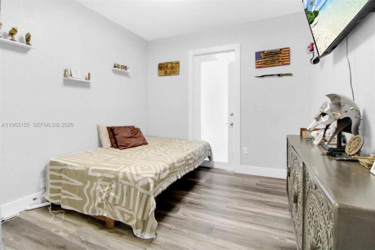 3455 NE 1st St , Homestead, FL 33033 Photo