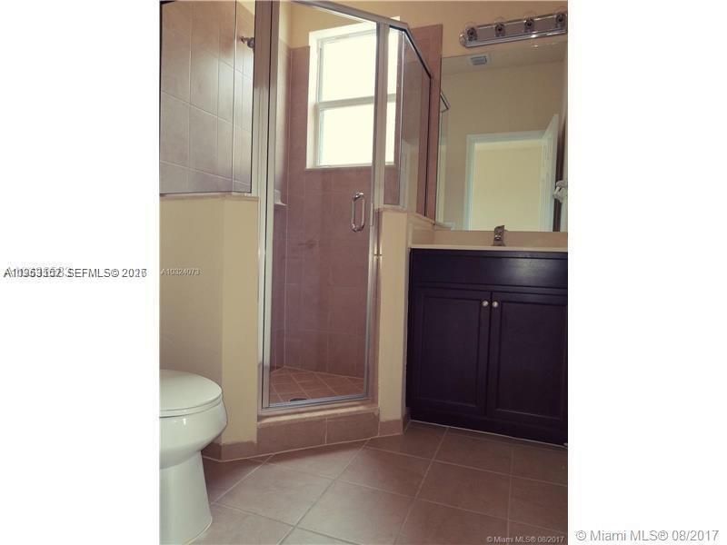 17102 SW 95th Ter, Miami, FL 33196 Photo