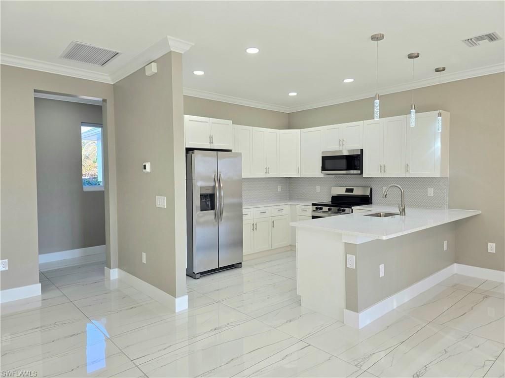 1219 Hibiscus Ave, Lehigh Acres, FL 33972 Photo