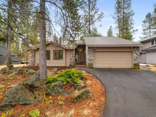 17764 Malheur Lane, Unit 10, Sunriver, OR 97707