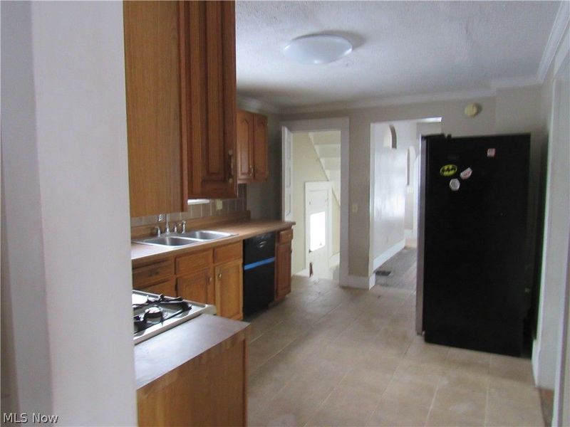 406 W Indiana Avenue, Sebring, OH 44672 Photo 9