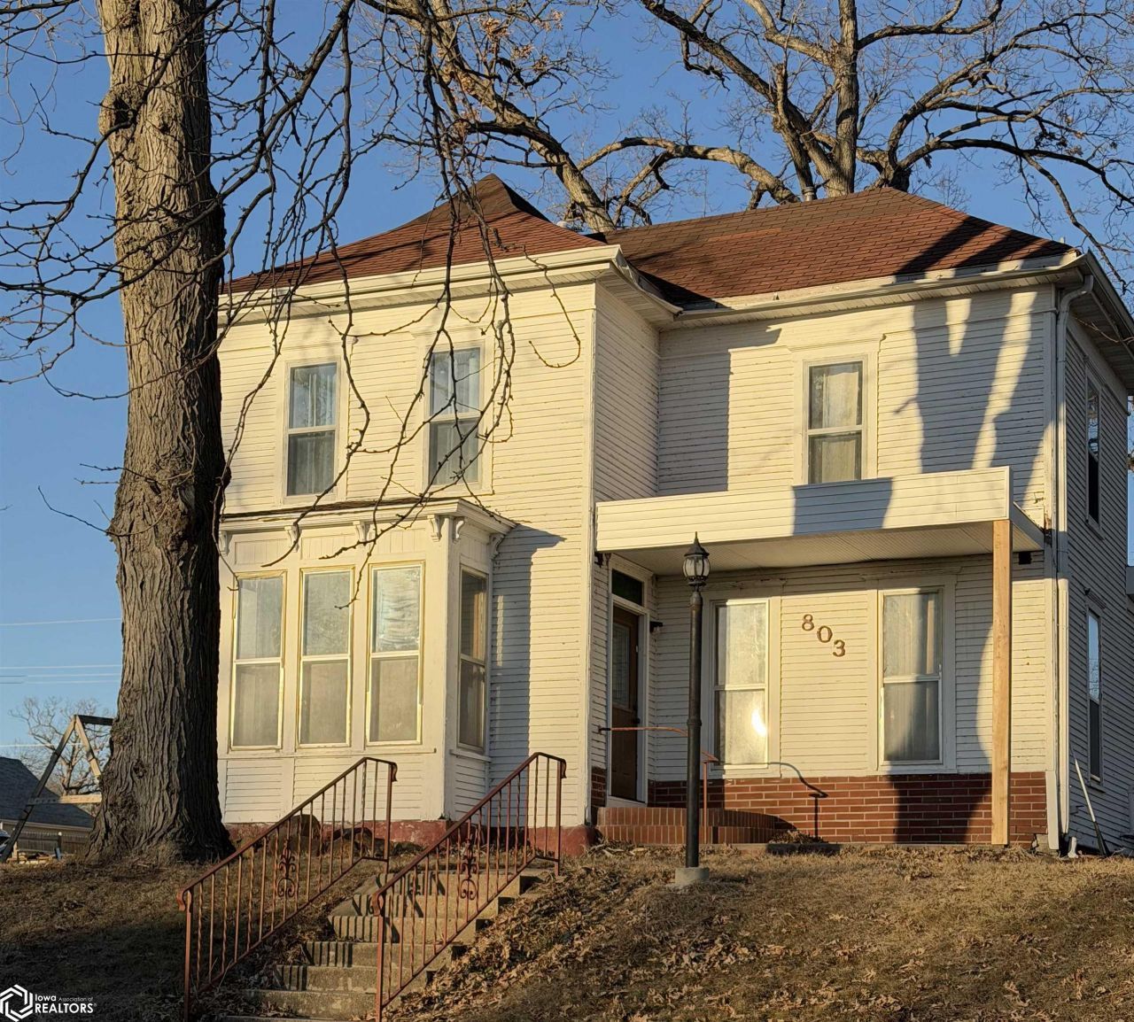 803 W Walnut Street, Eldon, IA 52554 Main Photo