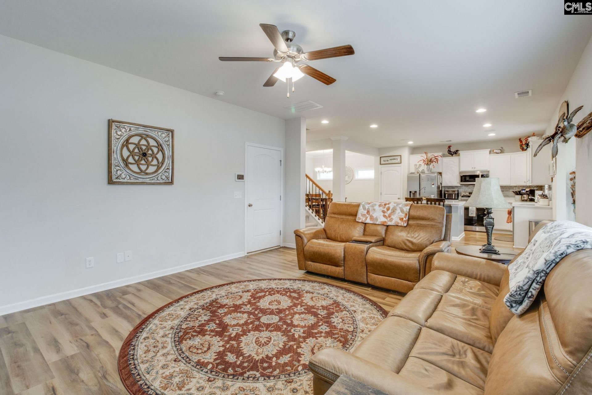 140 Southern Lake Court Photo 16