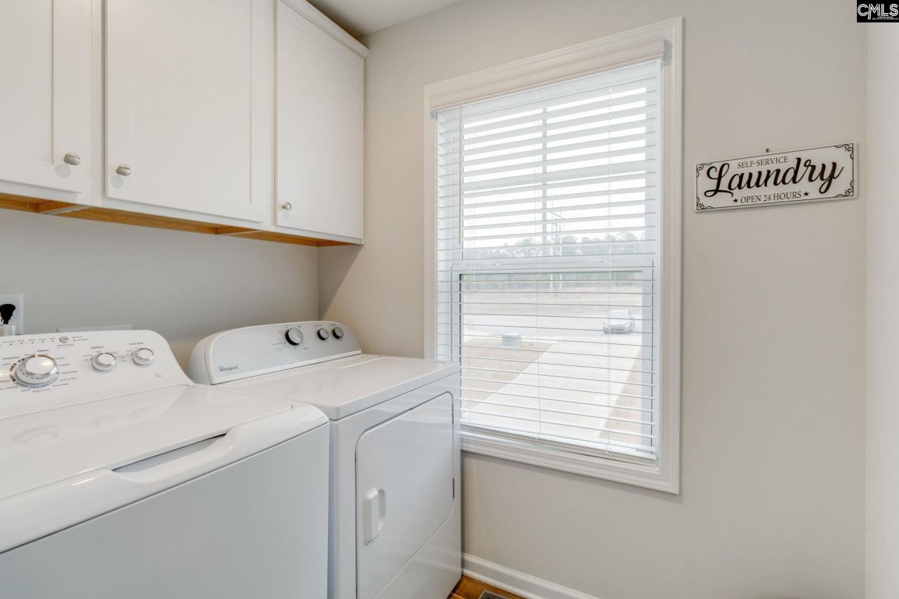 140 Southern Lake Court Photo 37