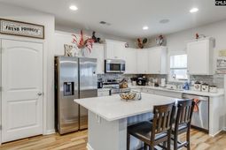 140 Southern Lake Court photo 4