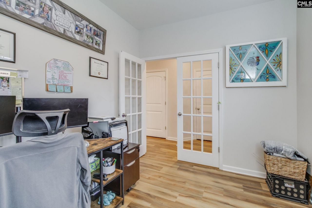 140 Southern Lake Court Photo 6