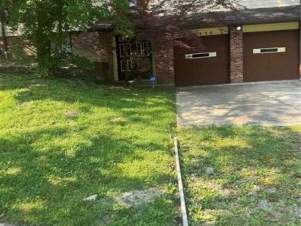 20930 Halworth Road, Shaker Heights, OH 44122