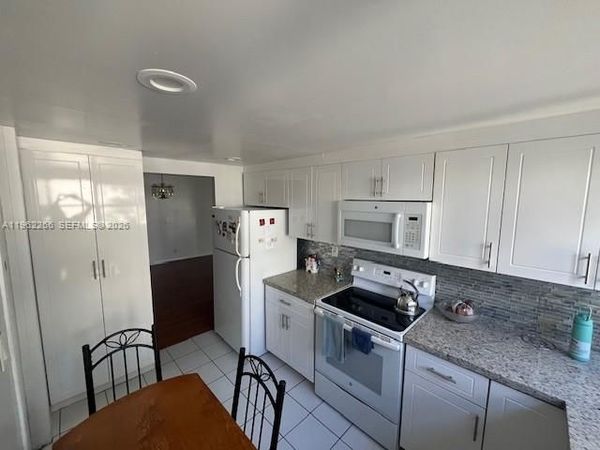 920 NE 199th St , Unit 4S, Miami, FL 33179