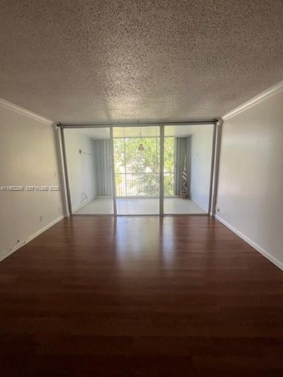 920 NE 199th St , Unit 4S, Miami, FL 33179 Photo