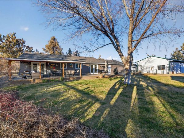 3940 NE Zamia Avenue, Redmond, OR 97756